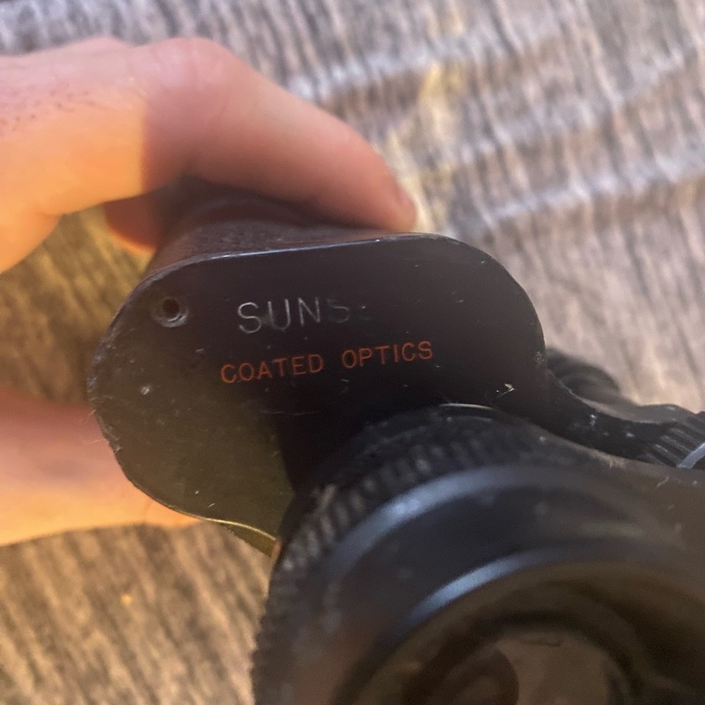 binoculars - Picture 2 of 4